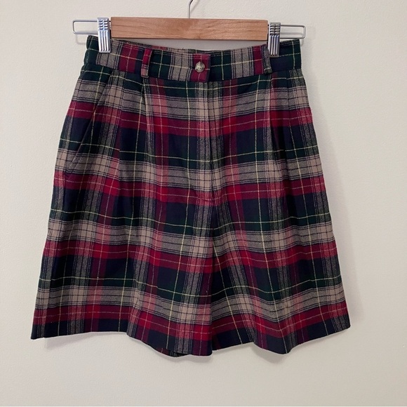 Talbots Pants - VTG Talbots Size 6P Plaid Cotton Trouser Shorts Pleated Preppy Old Money
